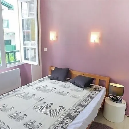 Appartement Les Chenes : Coquet Proche Commerces Et Plages *